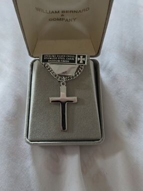 William Bernard Sterling Silver Cross Pendant Necklace Rhodium Plated New